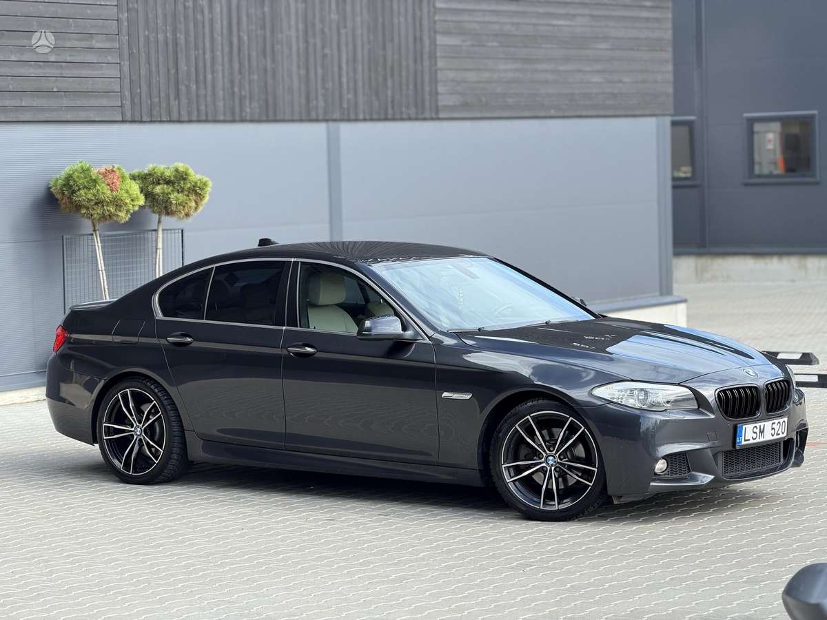 BMW 520, 2.0 l., Седан