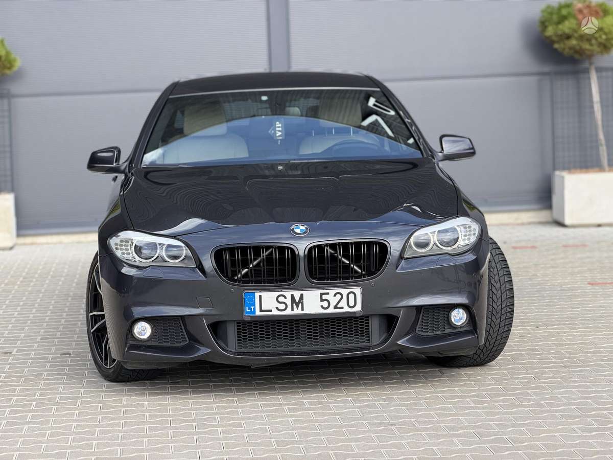 BMW 520, 2.0 l., Седан