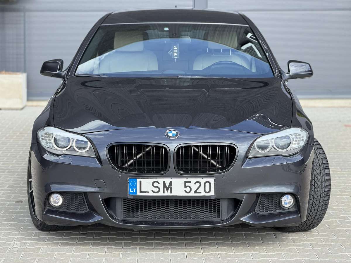 BMW 520, 2.0 l., Седан