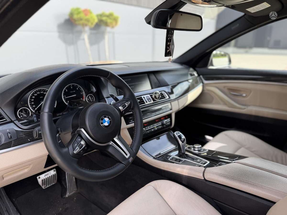 BMW 520, 2.0 l., sedanas