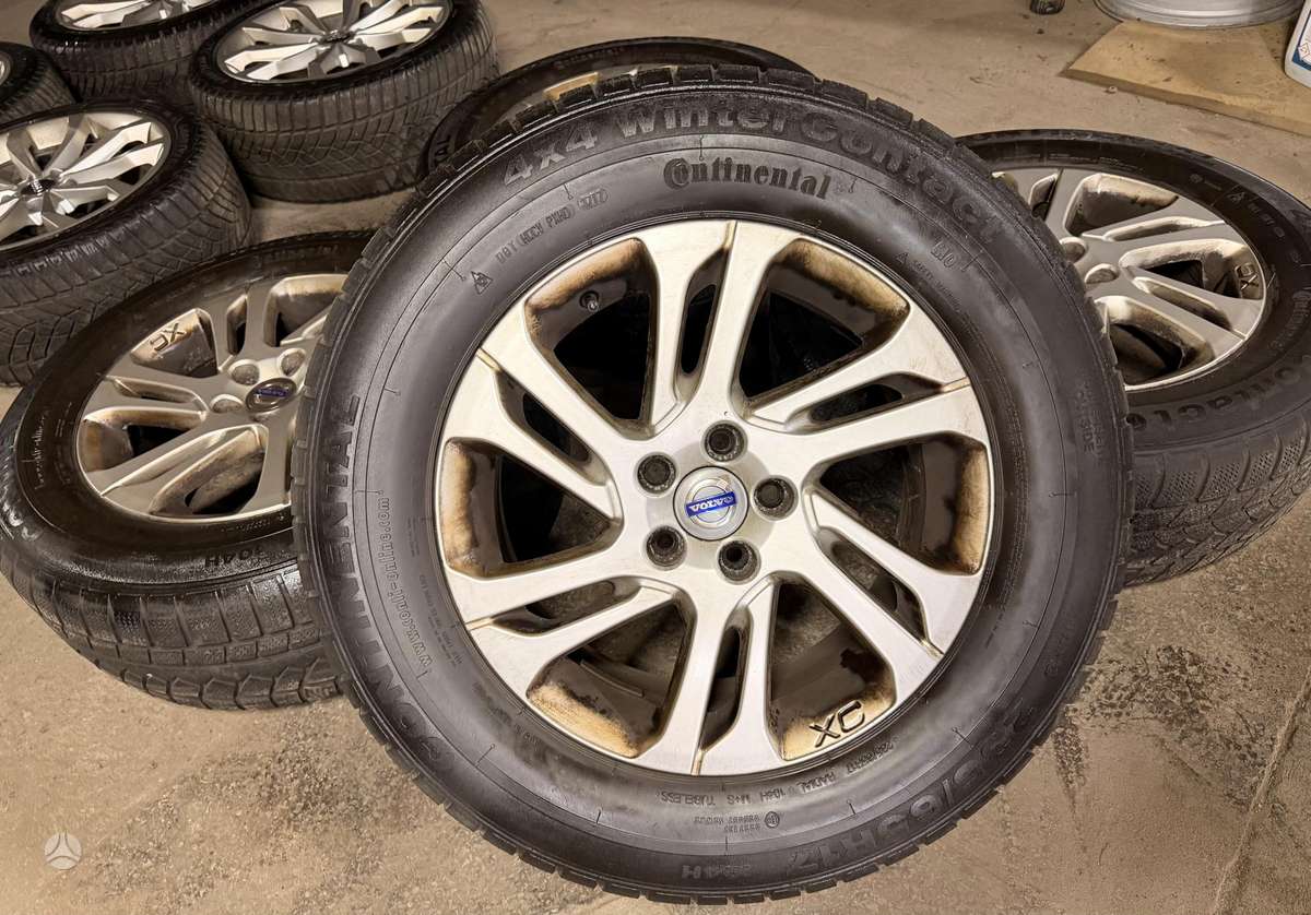 Volvo, lengvojo lydinio, R17