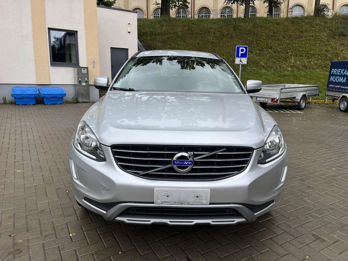 Volvo XC60 - 2