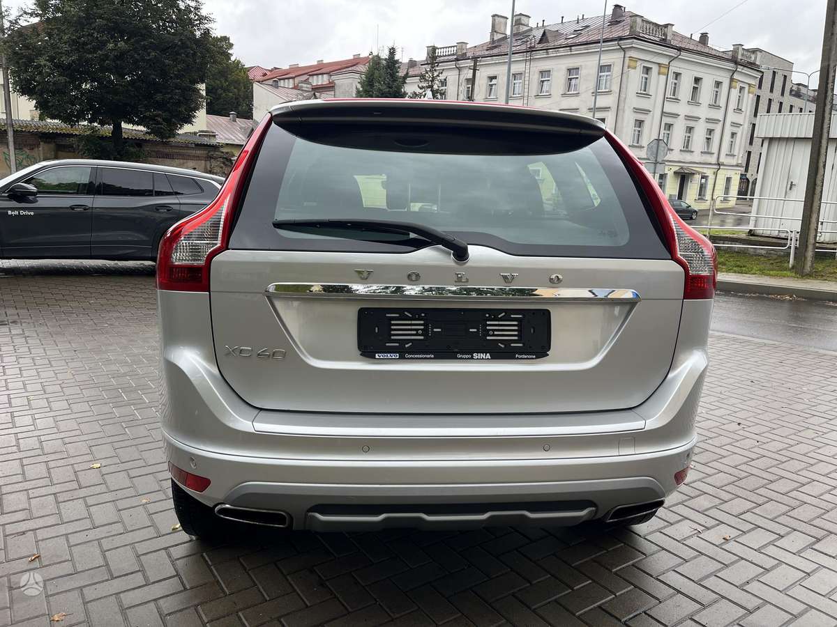 Volvo XC60 - 8