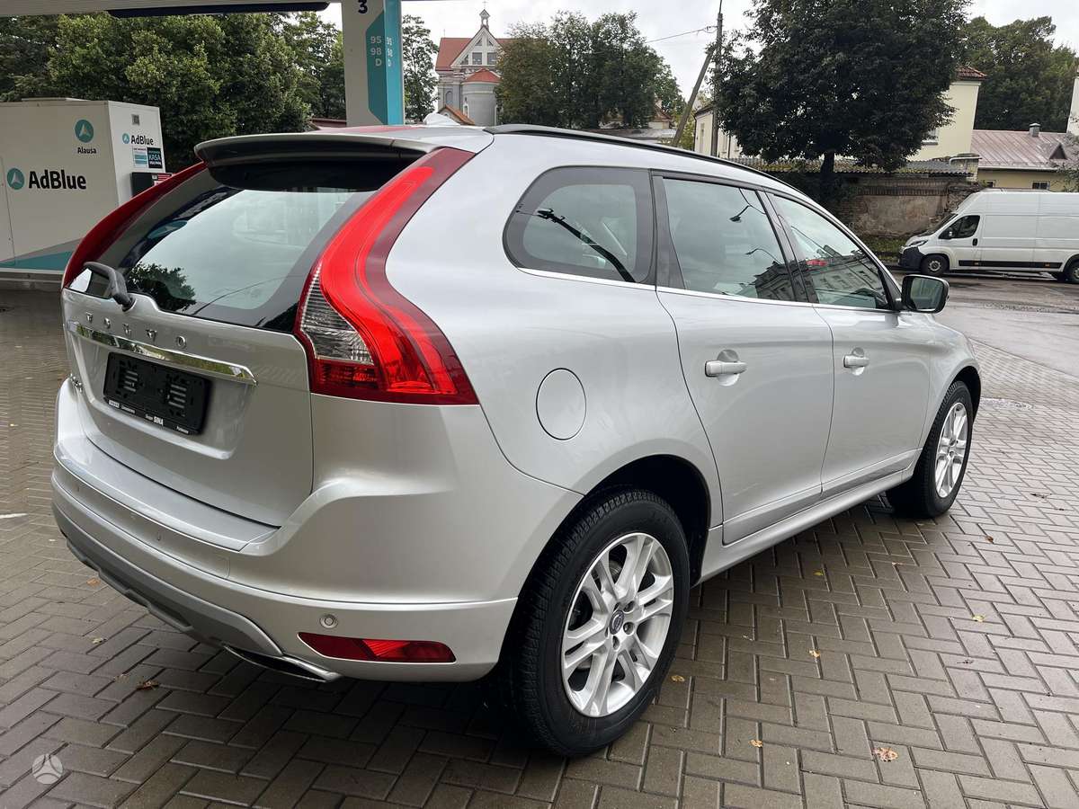 Volvo XC60 - 10