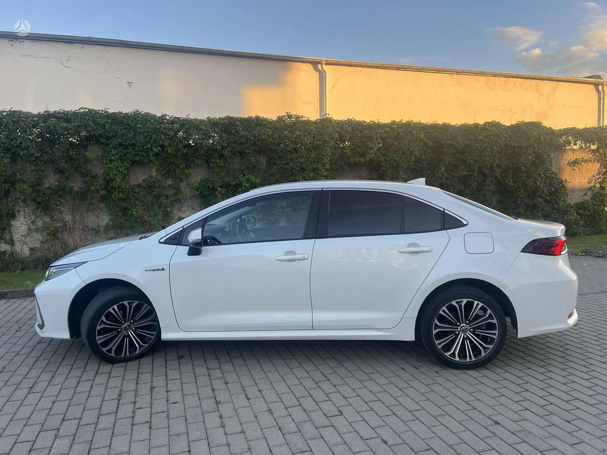 Toyota Corolla - 6