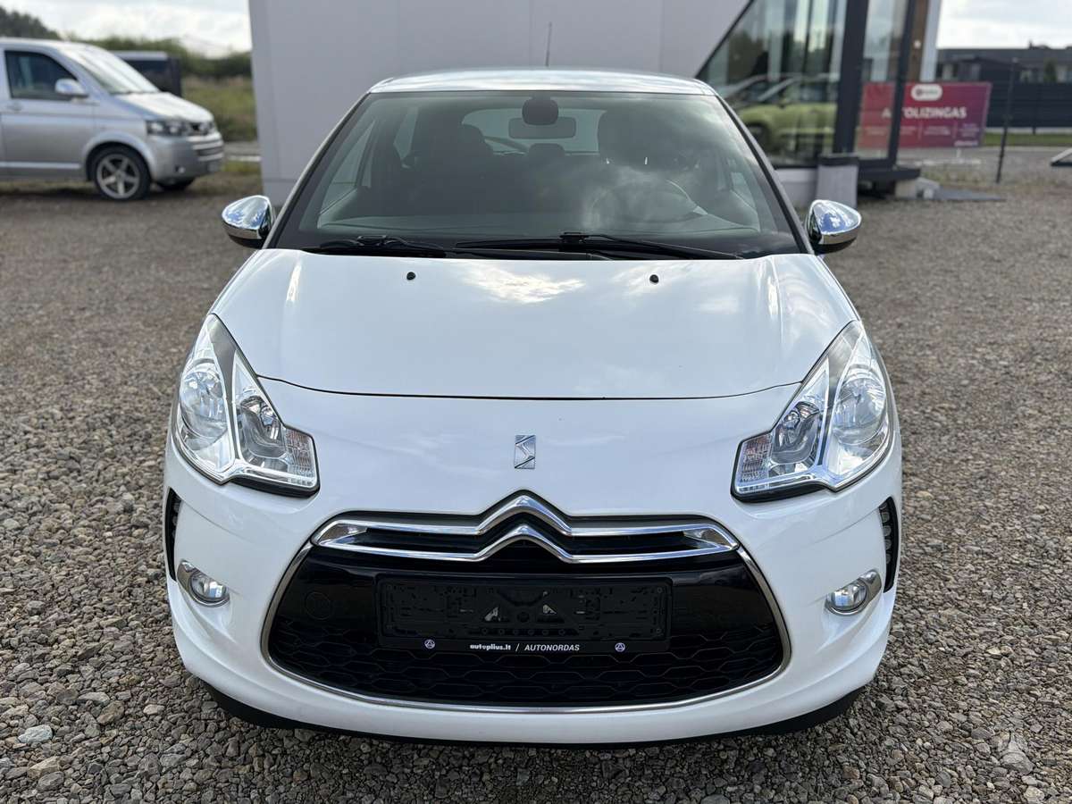 Citroen DS3, 1.2 l., Хэтчбек