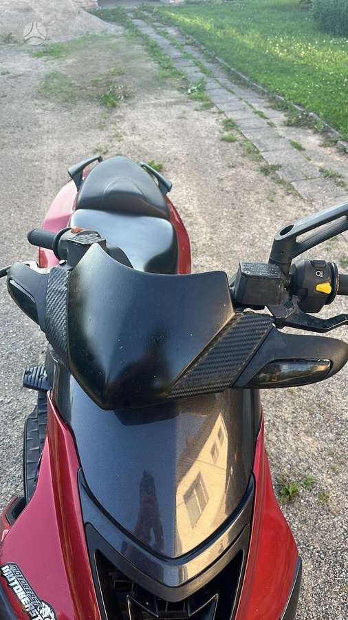 Aprilia SR 70cc, мотороллеры / мопеды