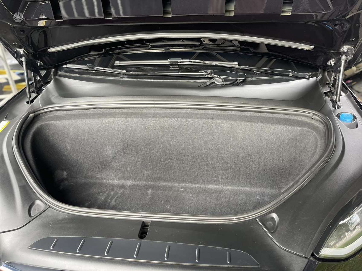 Tesla Model X, 90 kWh, off-road / crossover