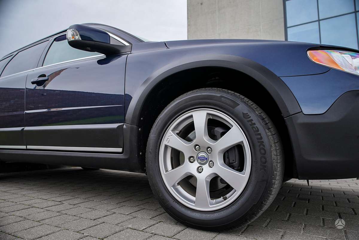 Volvo XC70, 2.4 l., universalas