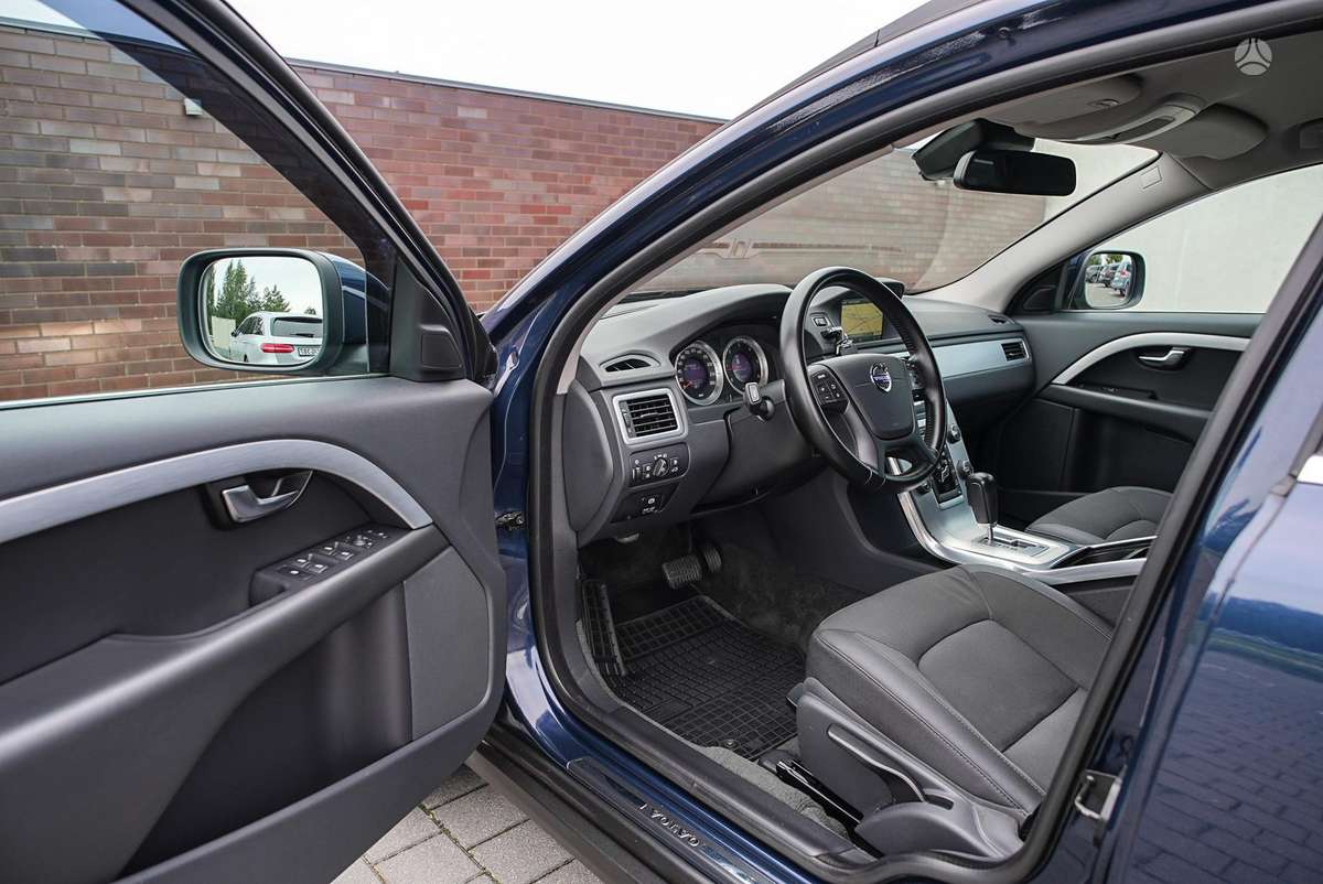 Volvo XC70, 2.4 l., universalas