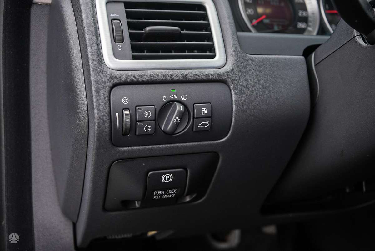 Volvo XC70, 2.4 l., Универсал