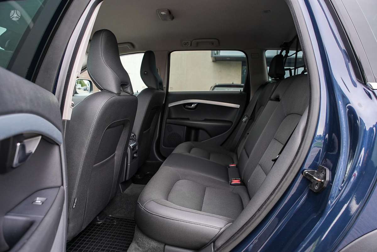 Volvo XC70, 2.4 l., Универсал