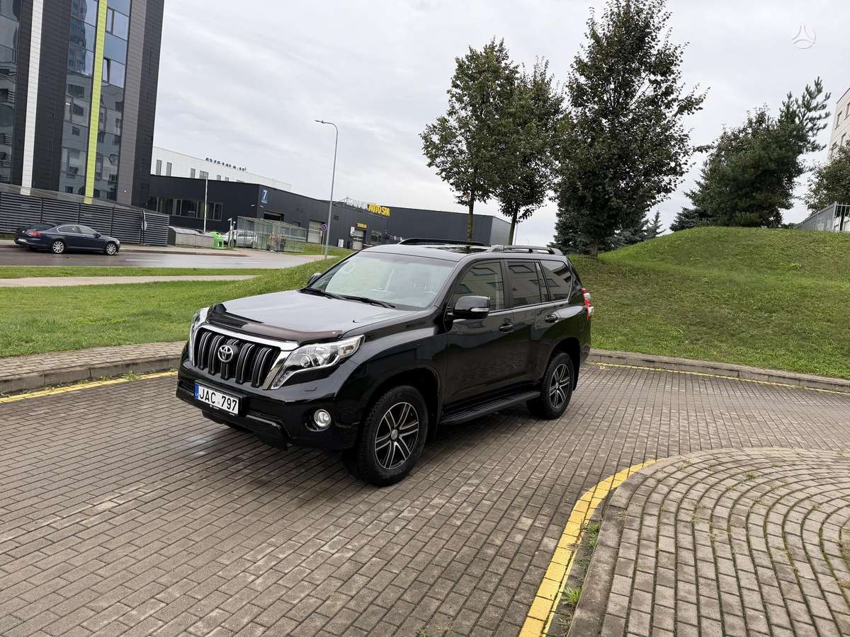 Toyota Land Cruiser - 9