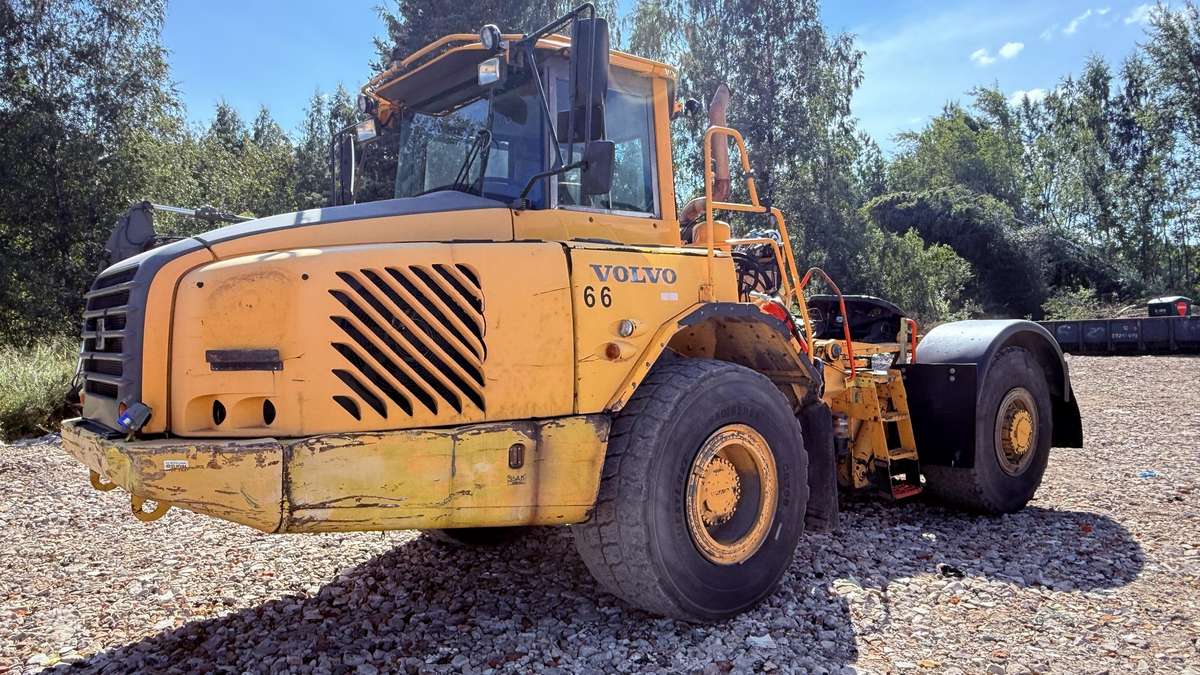 Volvo A25, самосвалы