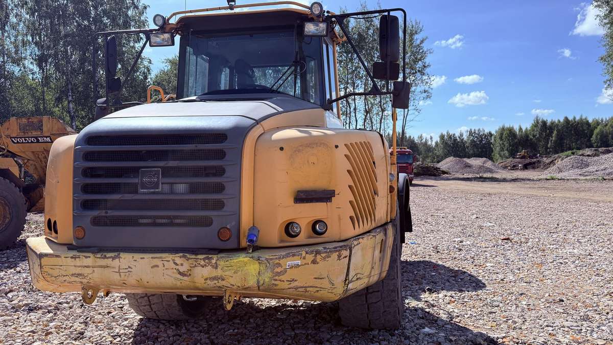 Volvo A25, dumpers / tippers