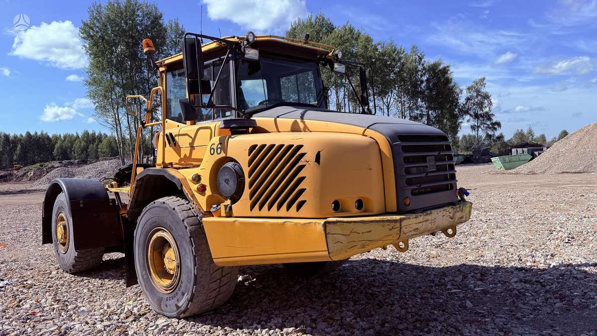 Volvo A25, самосвалы