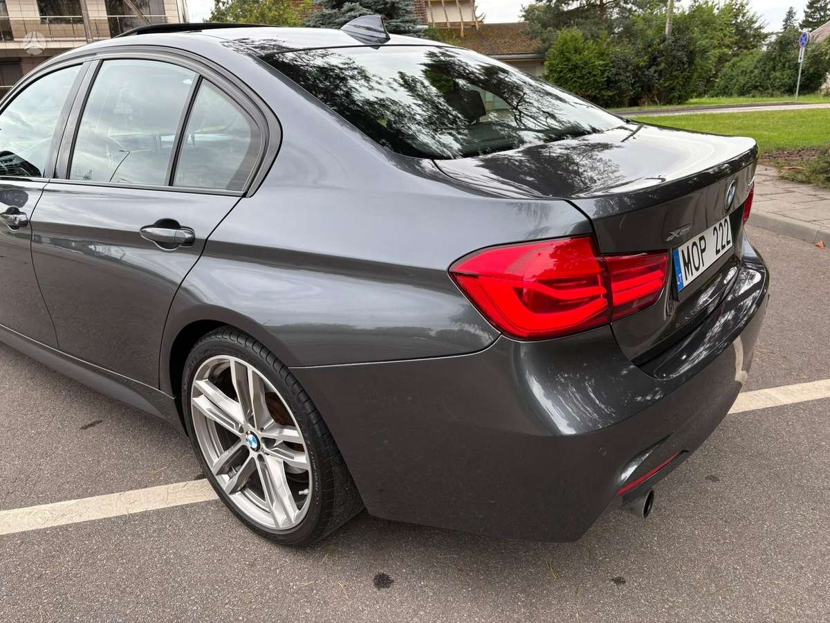 BMW 320, 2.0 l., Седан