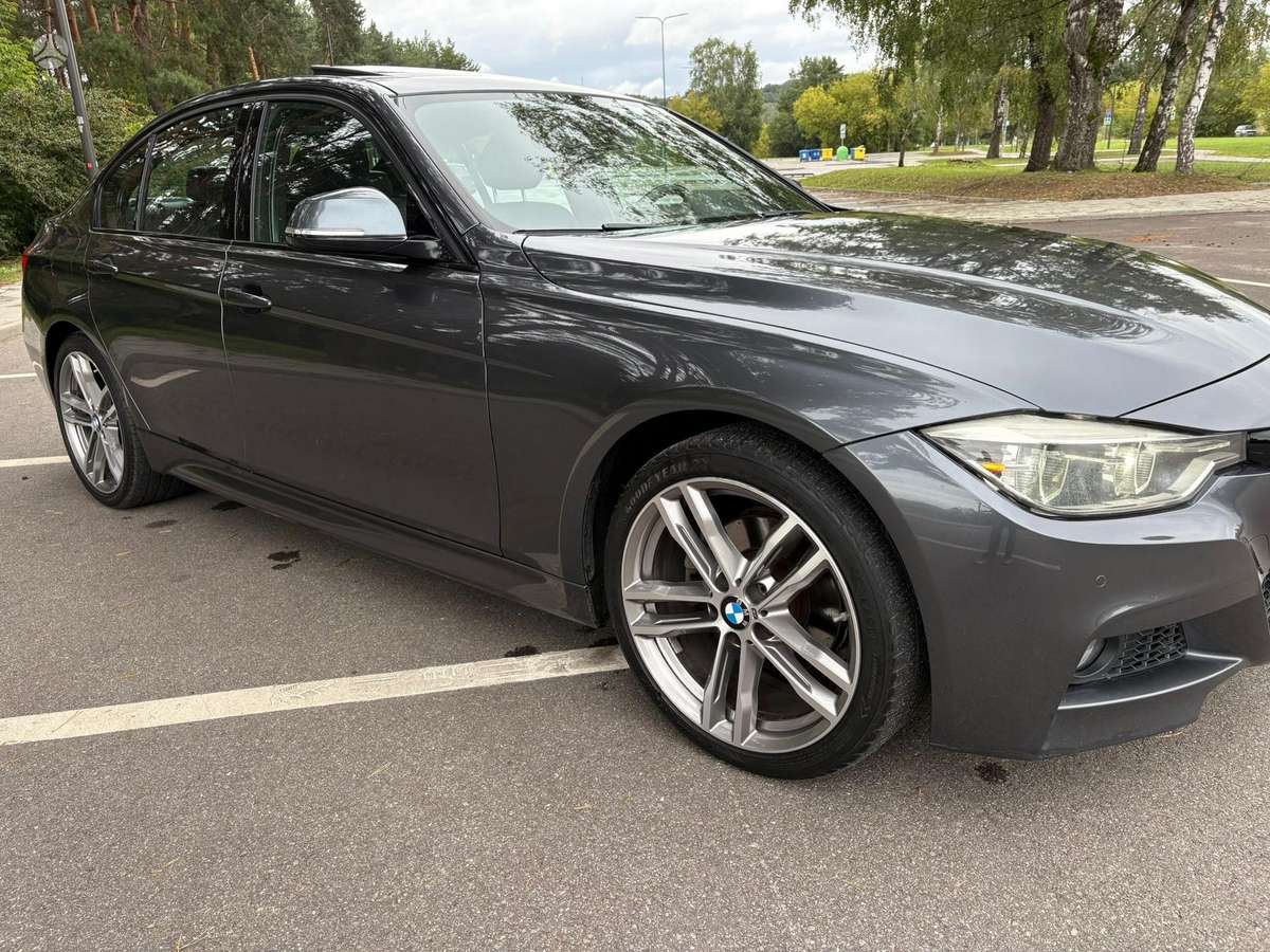BMW 320, 2.0 l., Седан
