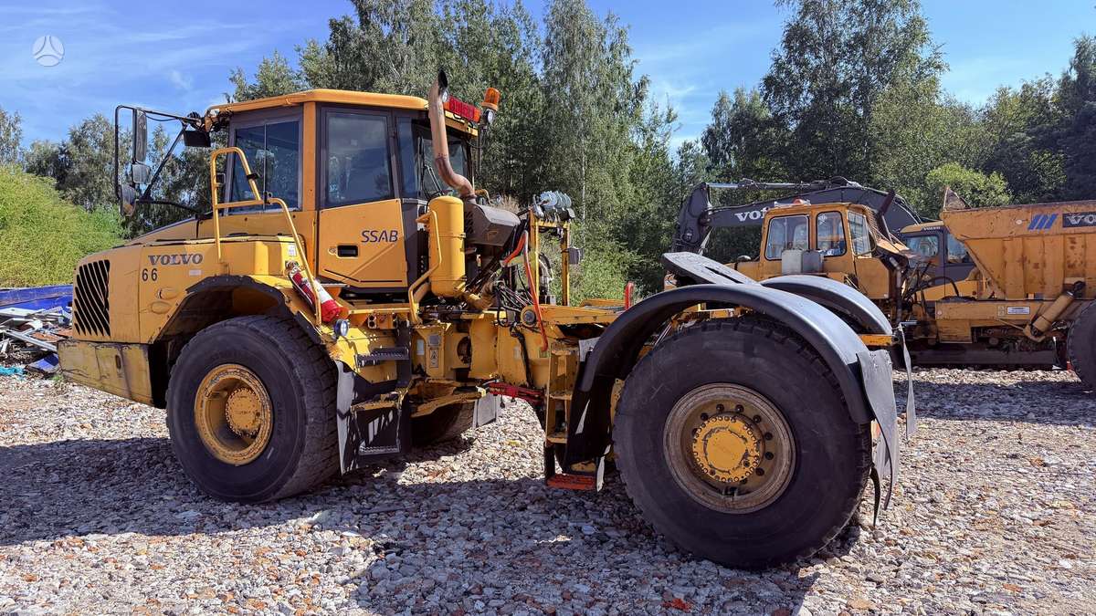 Volvo A25, dumpers / tippers