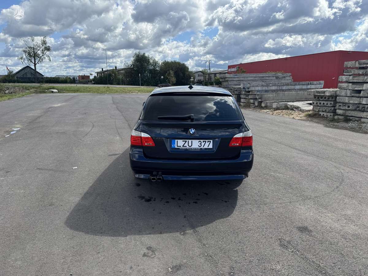 BMW 525, 3.0 l., Универсал