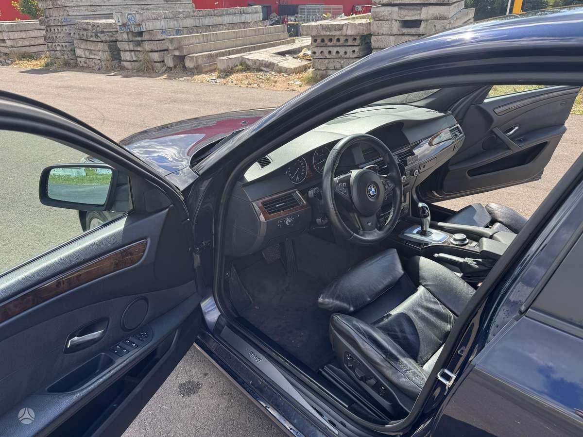 BMW 525, 3.0 l., Универсал