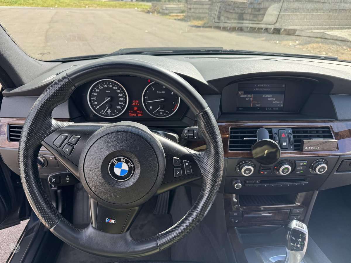 BMW 525, 3.0 l., Универсал