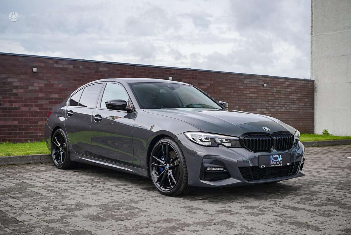 BMW 320, 2.0 l., Седан