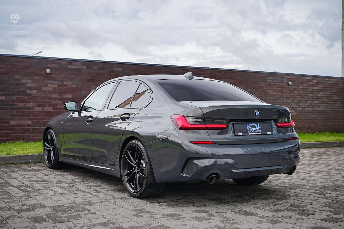 BMW 320, 2.0 l., Седан