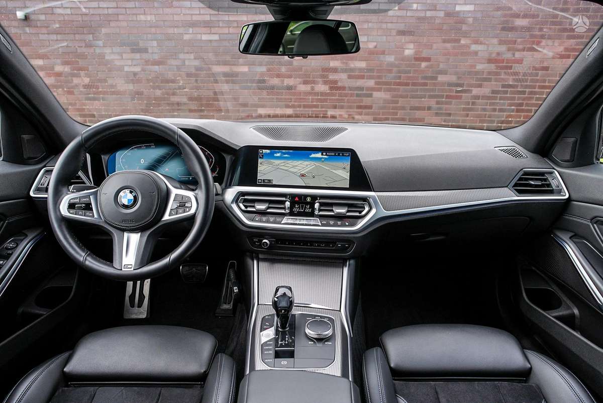BMW 320, 2.0 l., Седан
