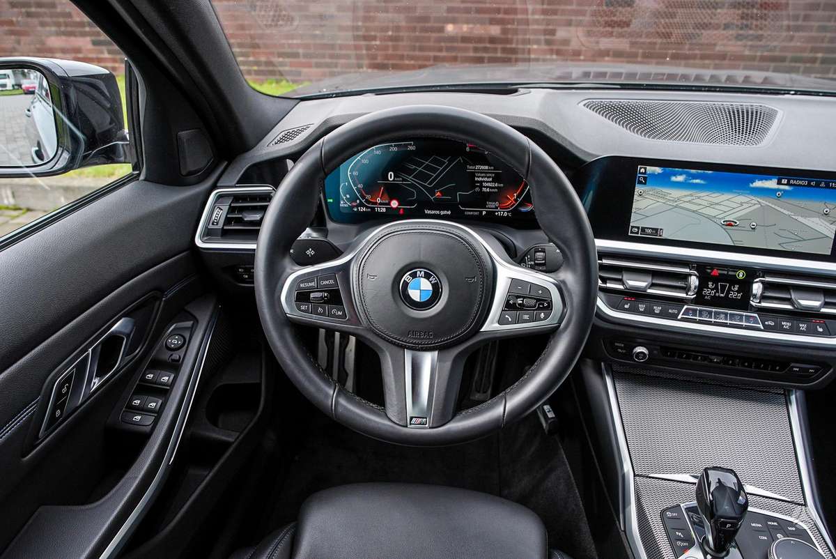 BMW 320, 2.0 l., Седан