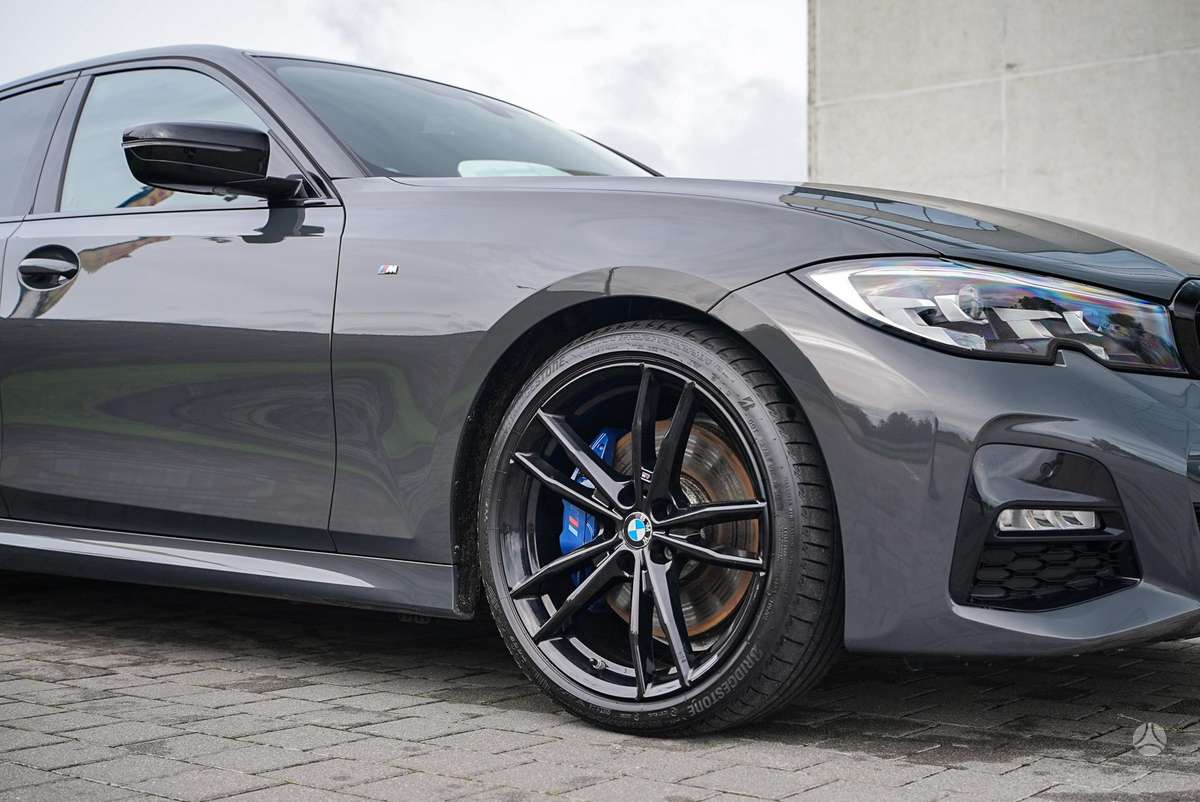 BMW 320, 2.0 l., Седан