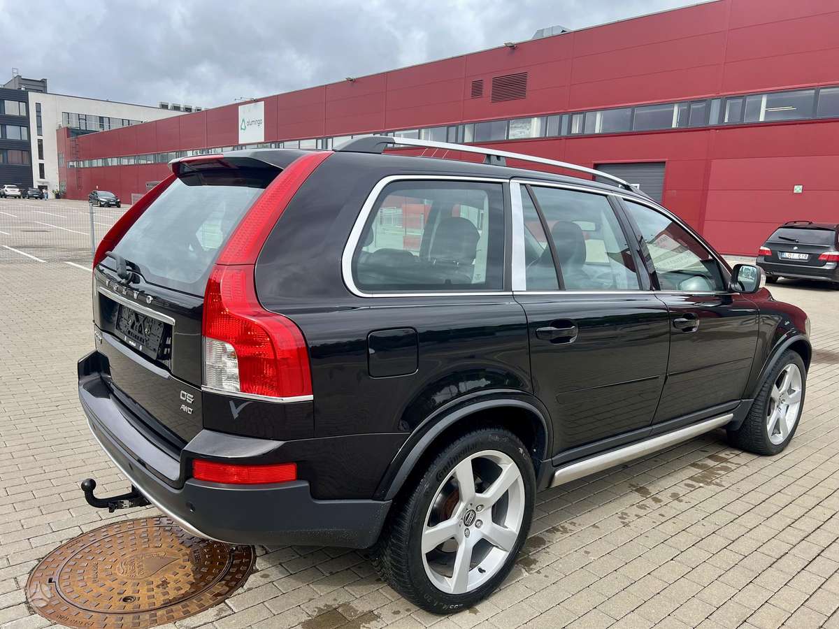 Volvo XC90 - 9