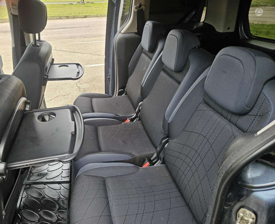 Peugeot Partner - 11