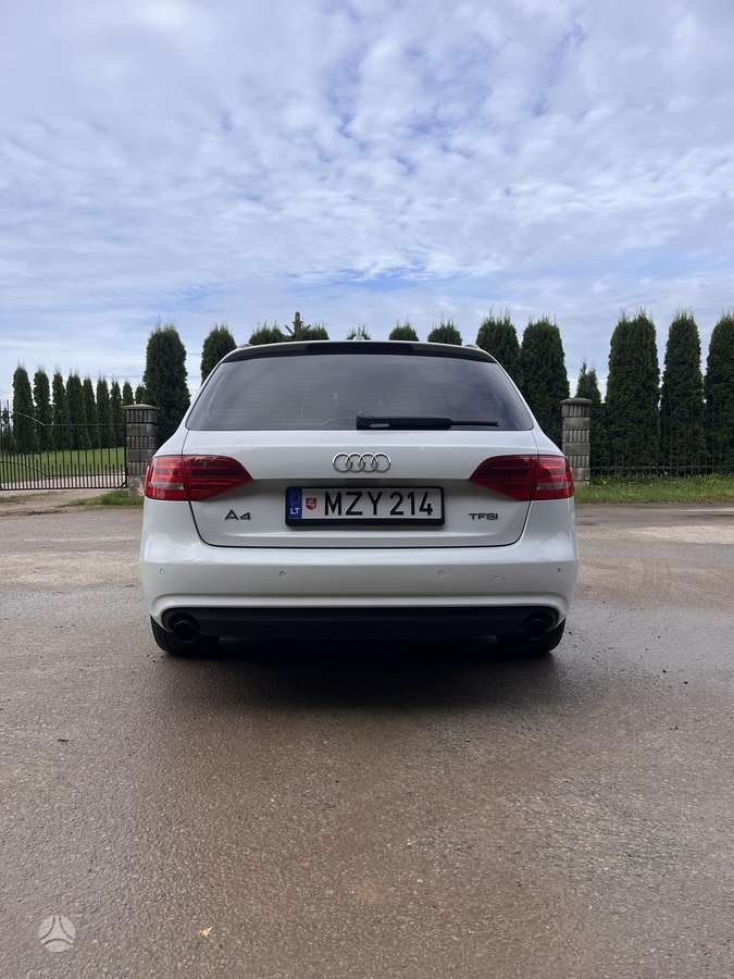 Audi A4, 1.8 l., universalas