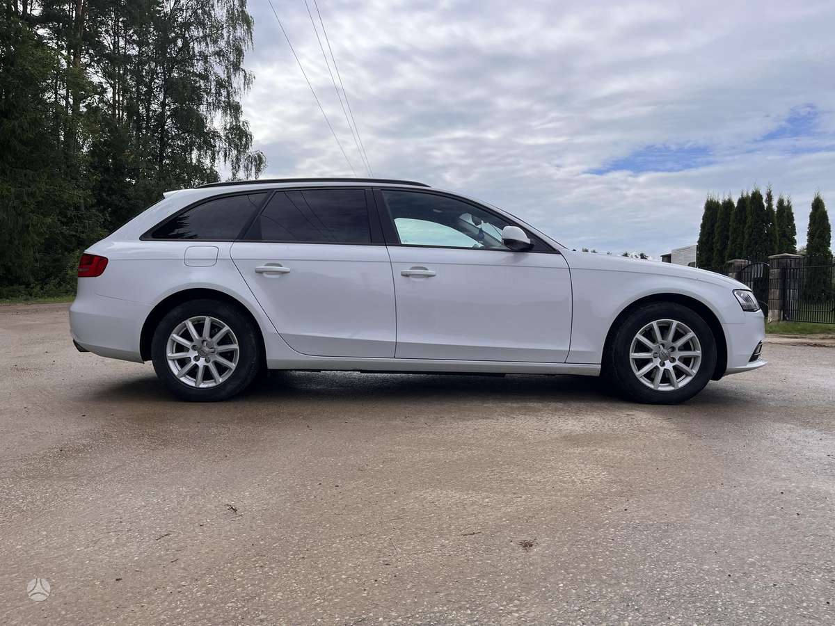 Audi A4, 1.8 l., Универсал