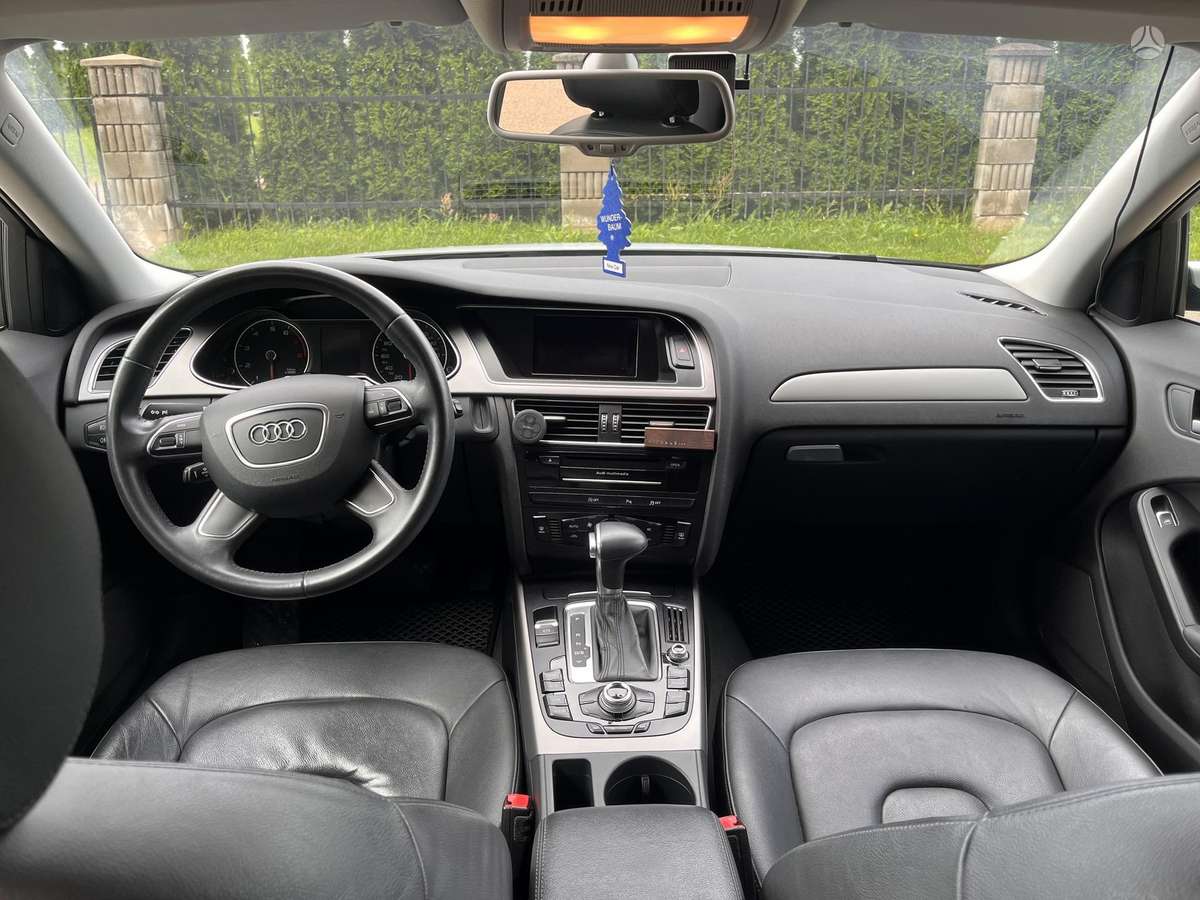 Audi A4, 1.8 l., Универсал