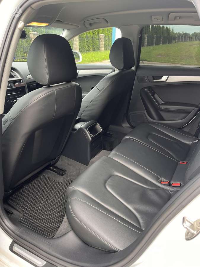 Audi A4, 1.8 l., Универсал