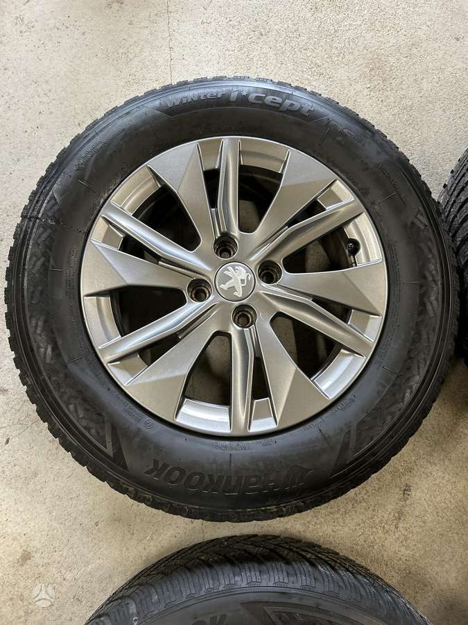 Peugeot 2008, light alloy, R16