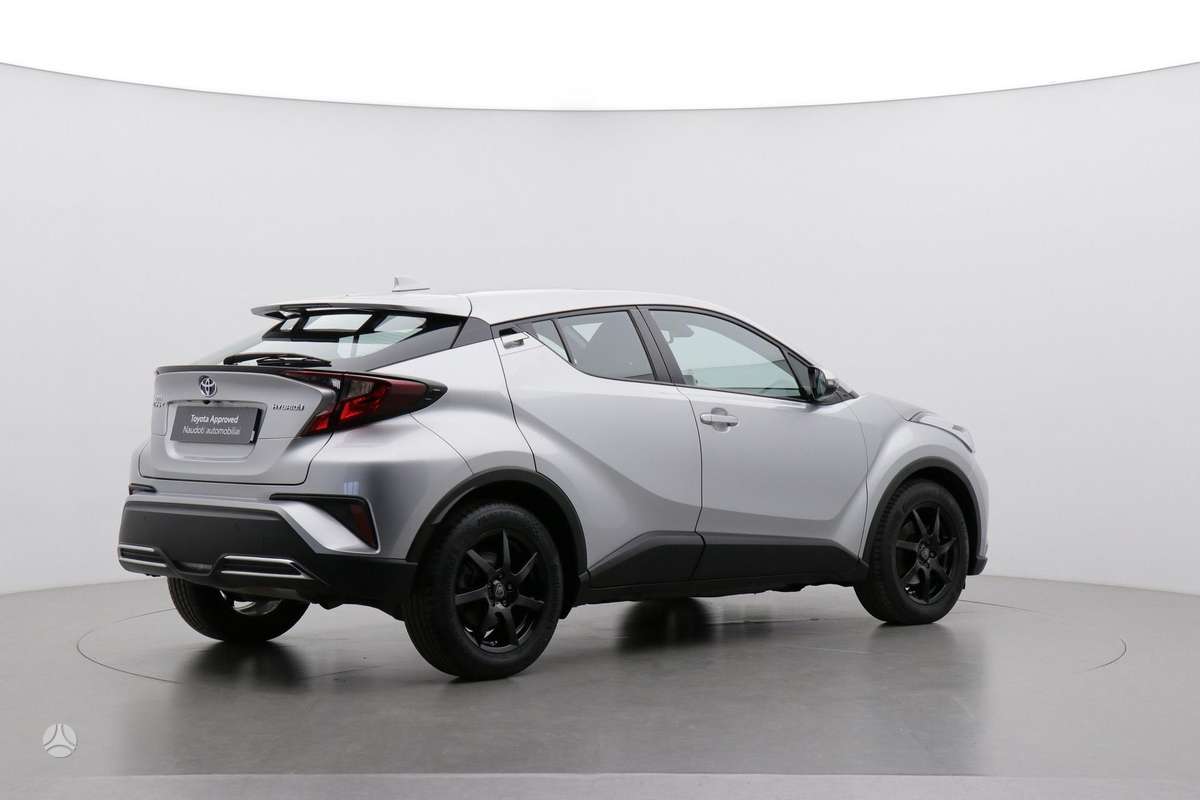 Toyota C-HR - 3