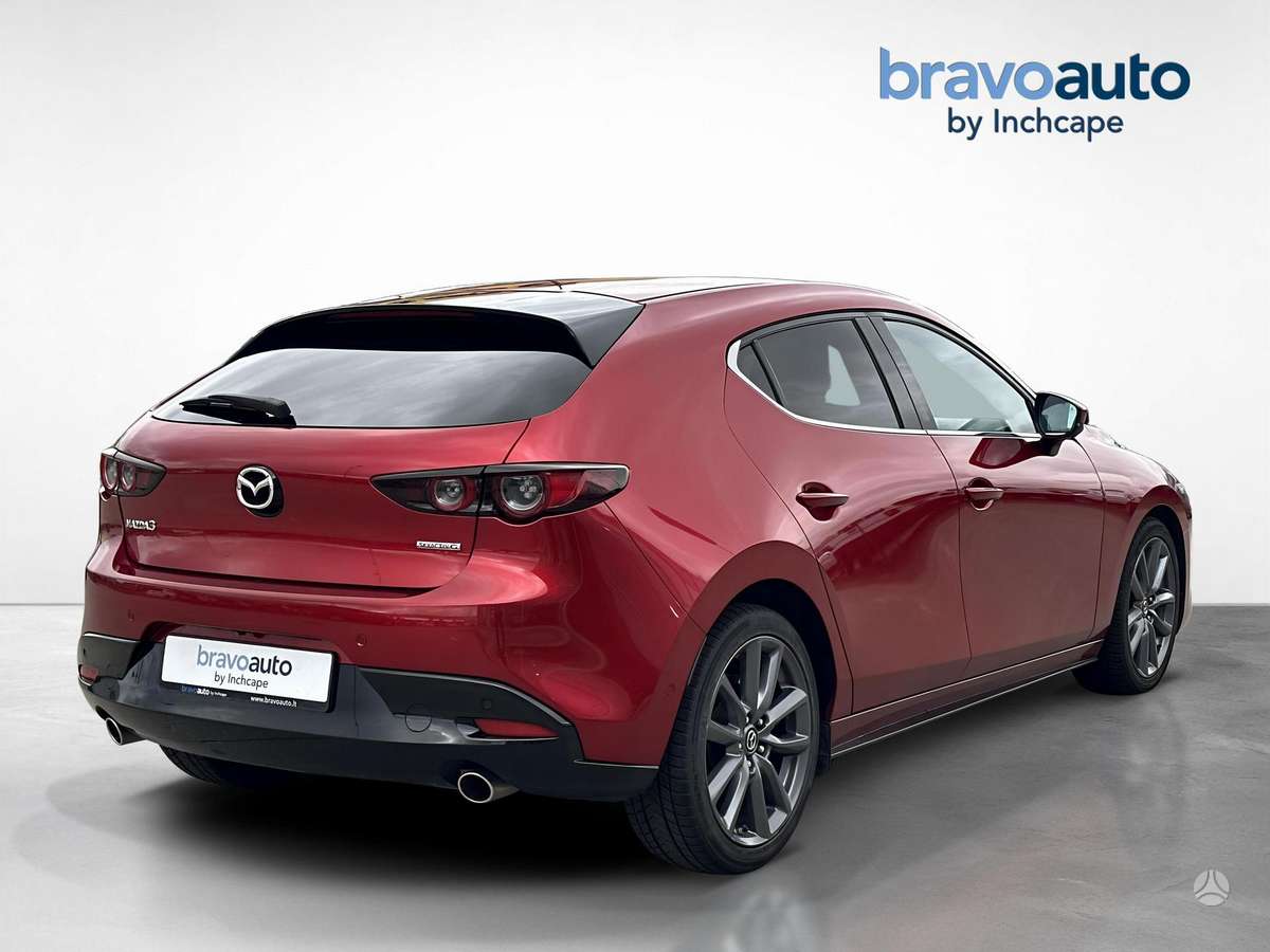 Mazda 3, 2.0 l., Внедорожник / Кроссовер