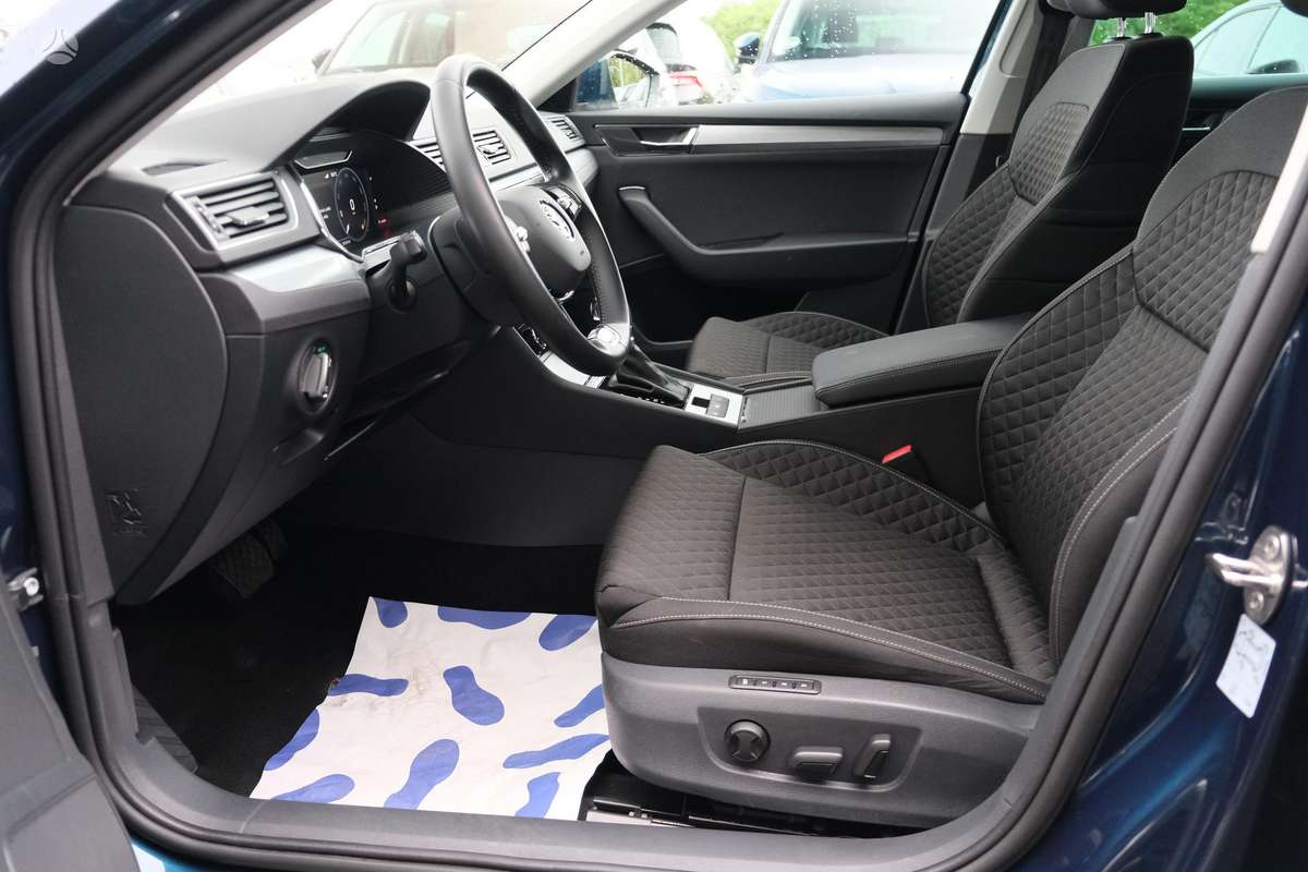 Skoda Superb, 2.0 l., hatchback