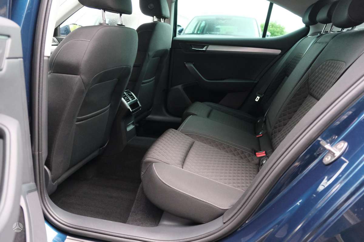 Skoda Superb, 2.0 l., hatchback