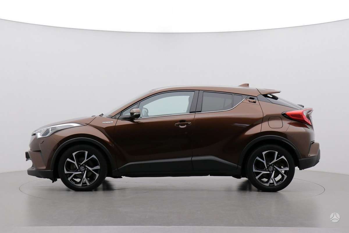 Toyota C-HR - 4