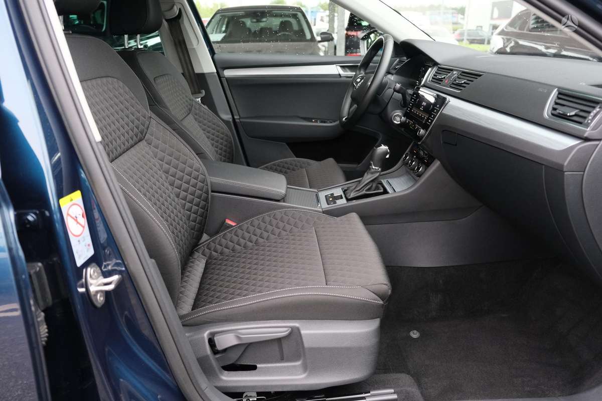 Skoda Superb, 2.0 l., hatchback