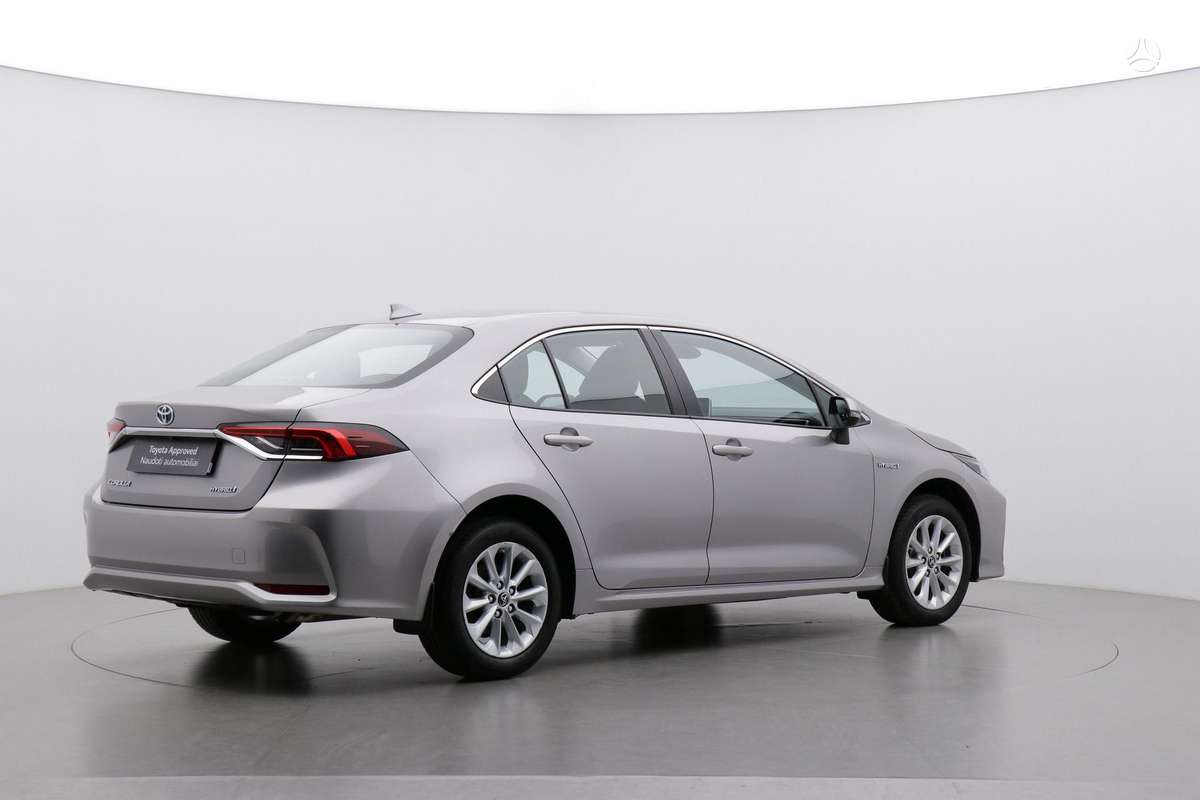 Toyota Corolla - 3