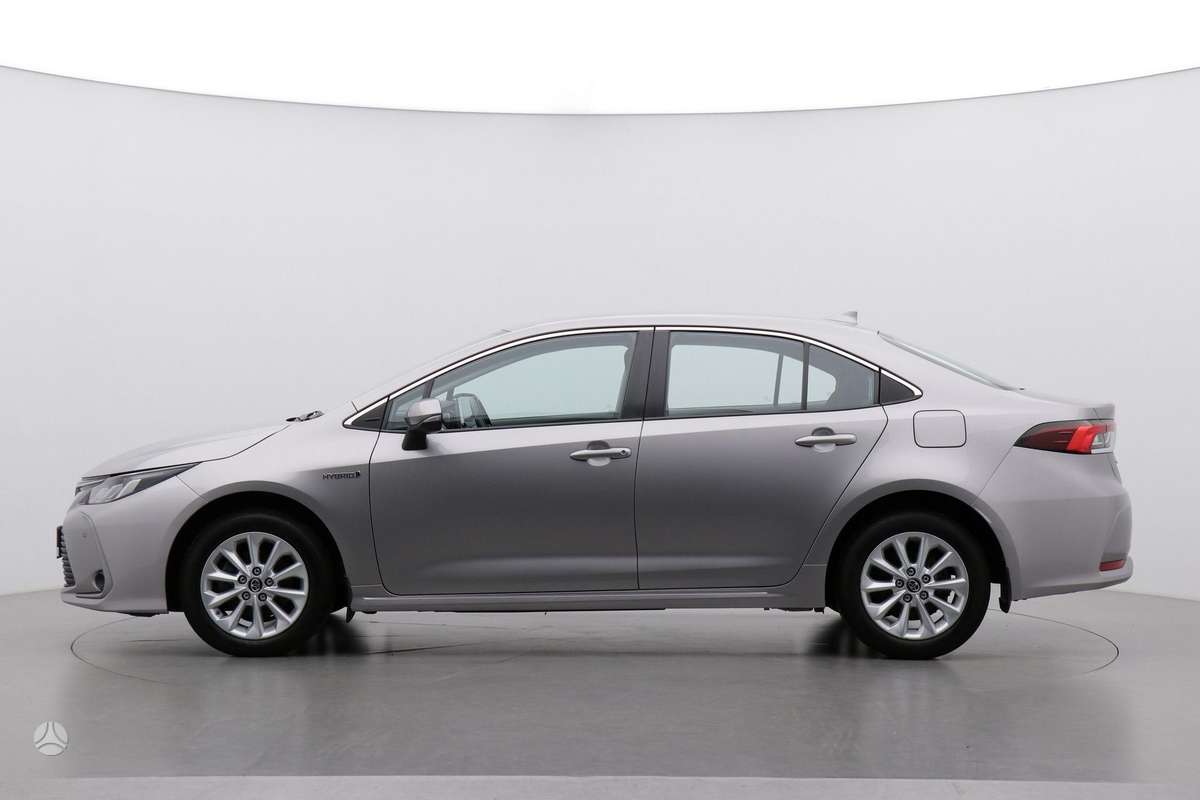 Toyota Corolla - 4