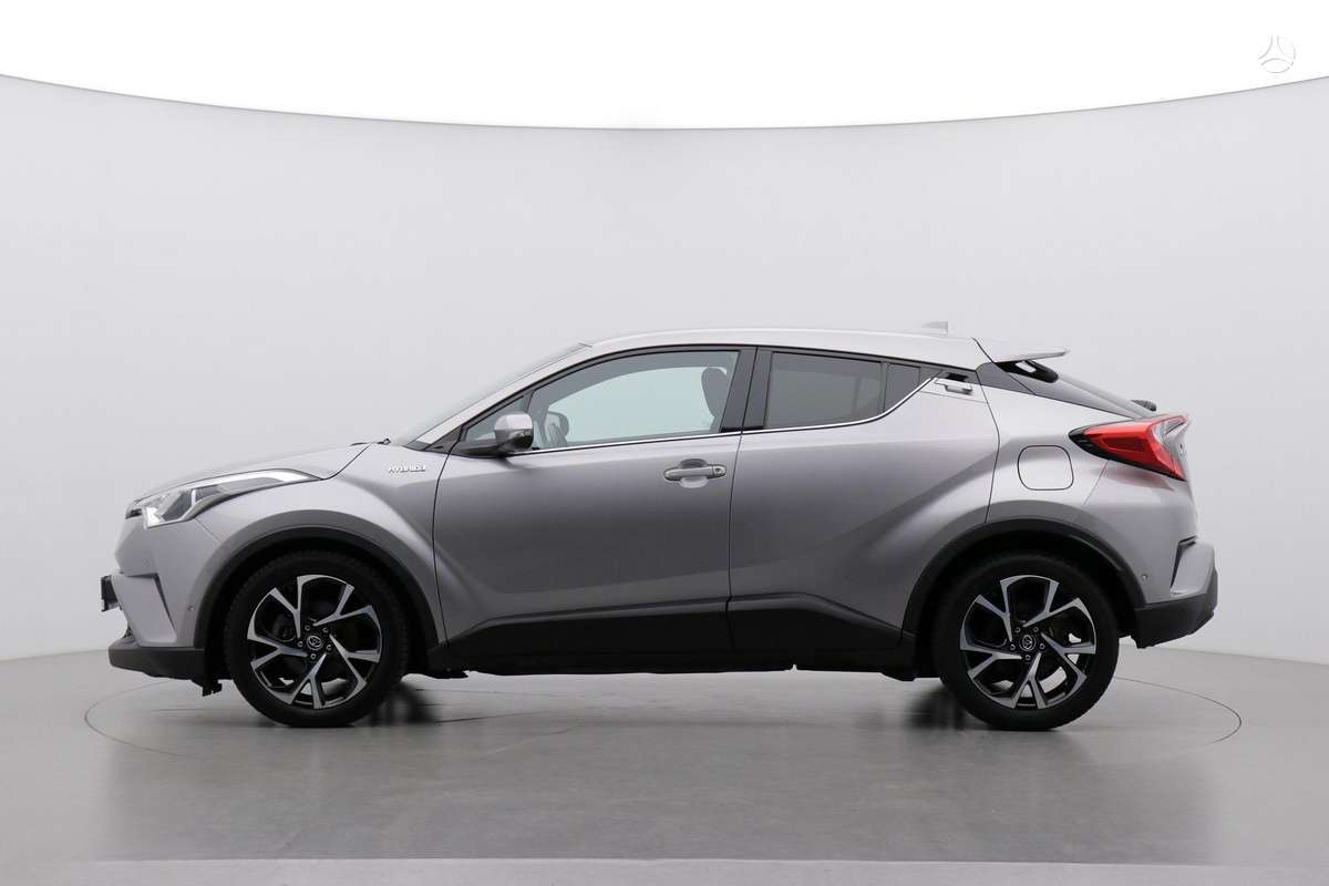 Toyota C-HR - 4