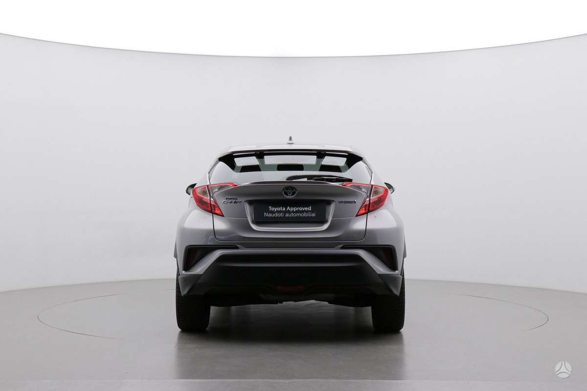 Toyota C-HR - 5
