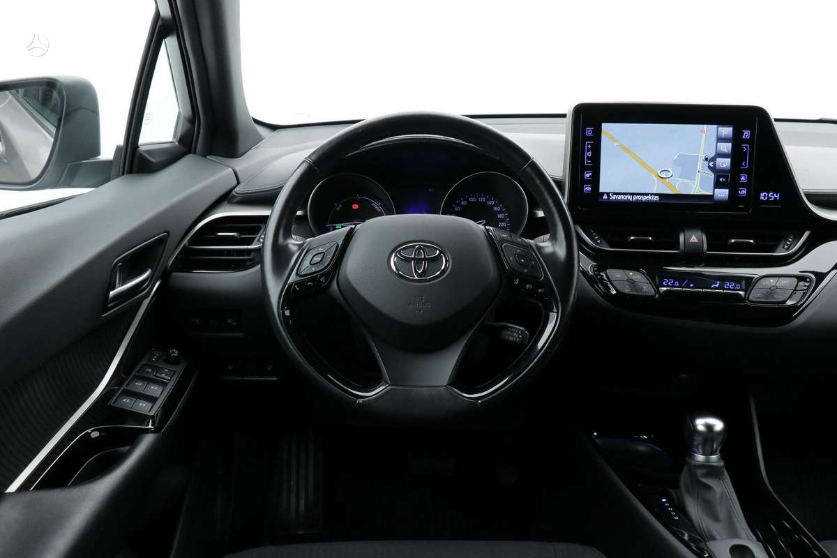 Toyota C-HR - 8