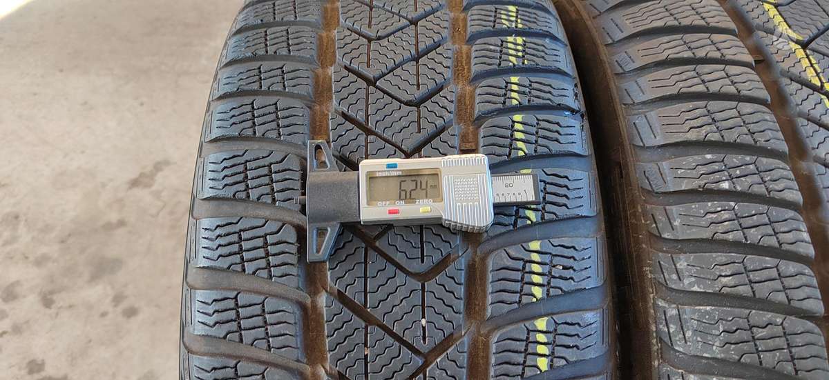 Pirelli Soto Zero 3 MO, winter 255/45 R19